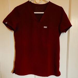 FIGS Catarina Scrub Top-XS